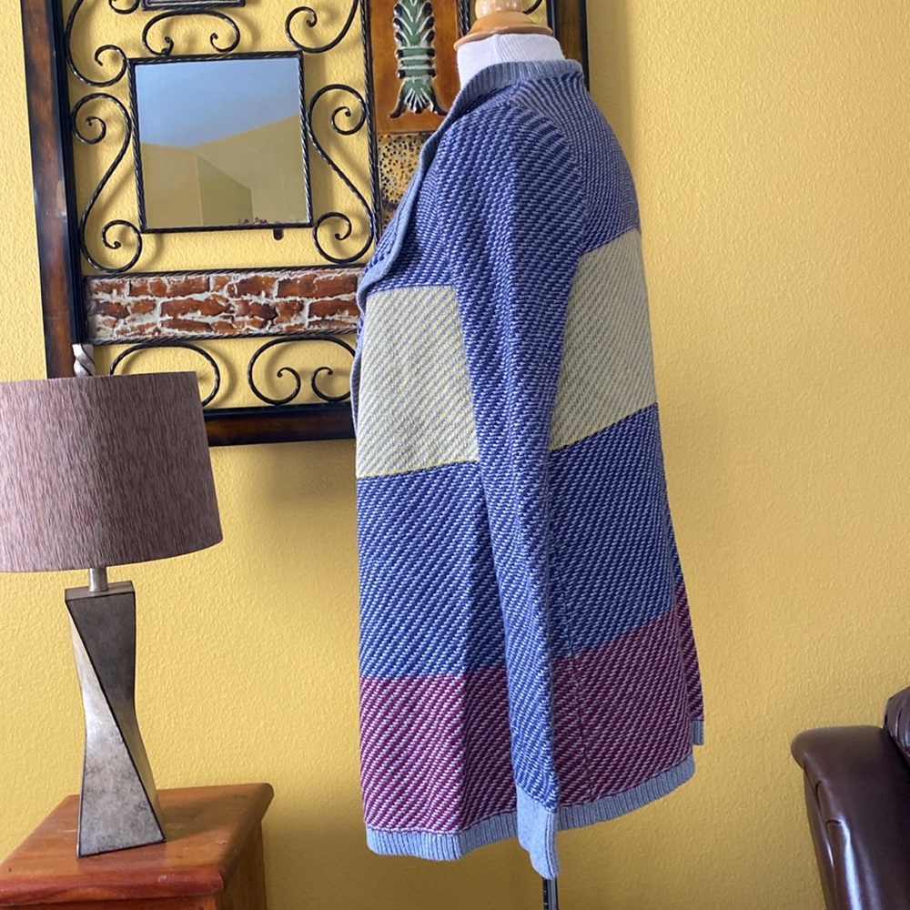CABI Cardigan - Picture 2 of 6